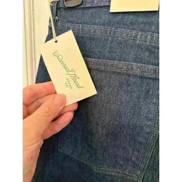 Universal Thread Vintage Bootcut‎ Jeans size 10 NWT - Picture 4 of 4